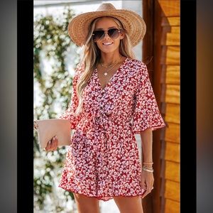 CUPSHE Ditsy Floral Print Bow Romper XL NWT